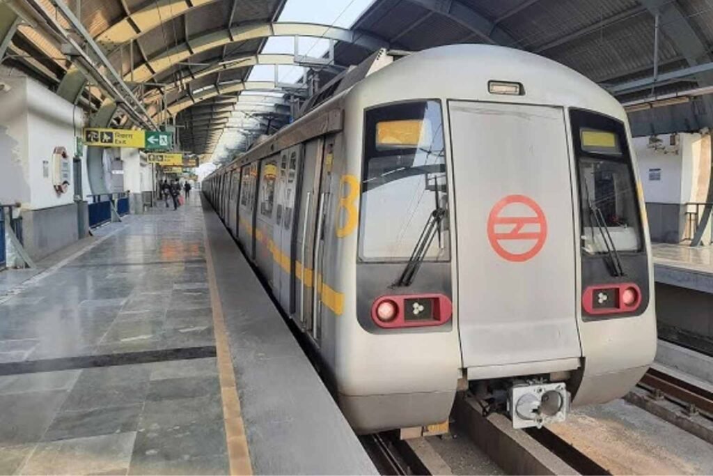 green park metro station gate no 3